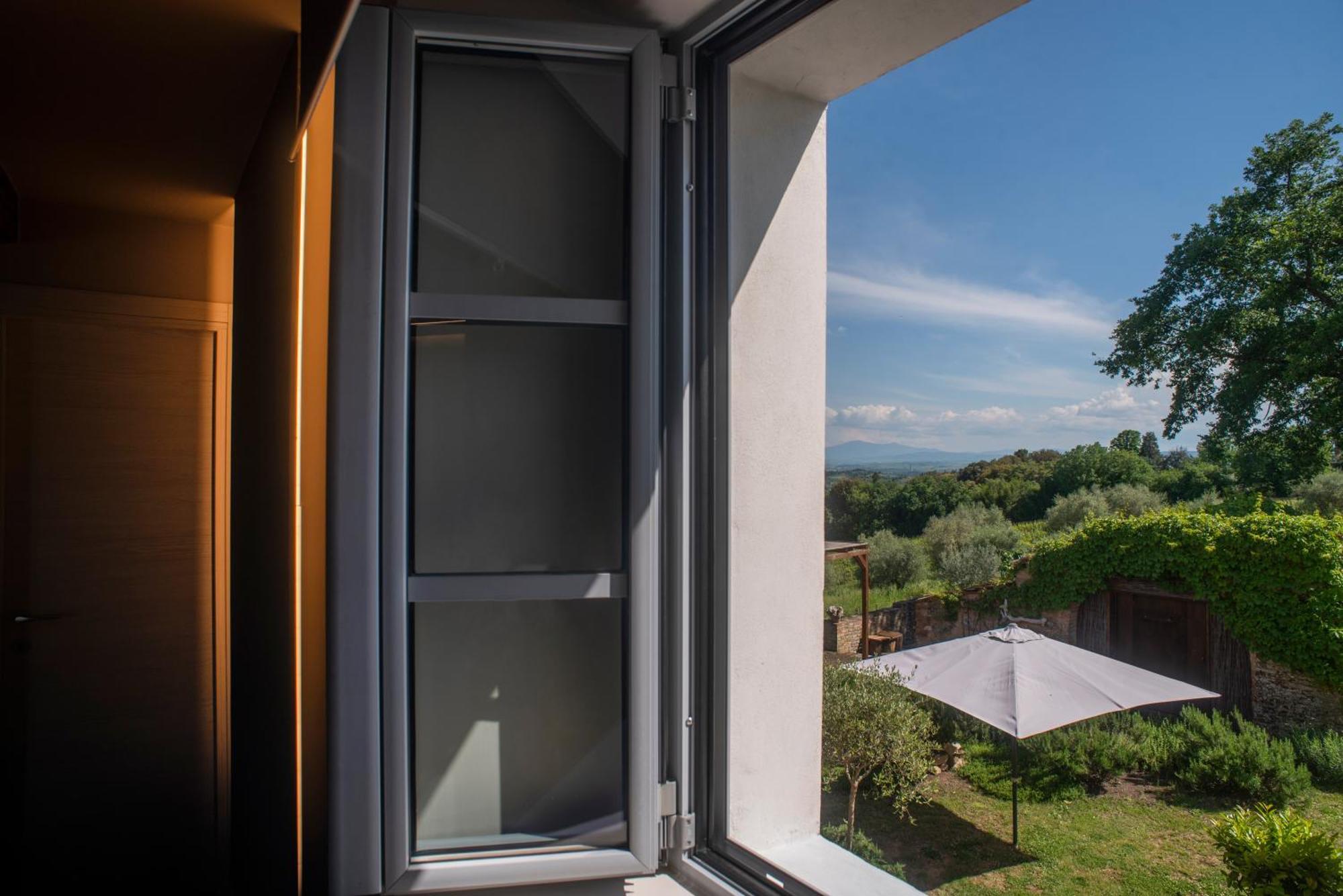 סיינה Palazzo Del Papa Country Suites מראה חיצוני תמונה